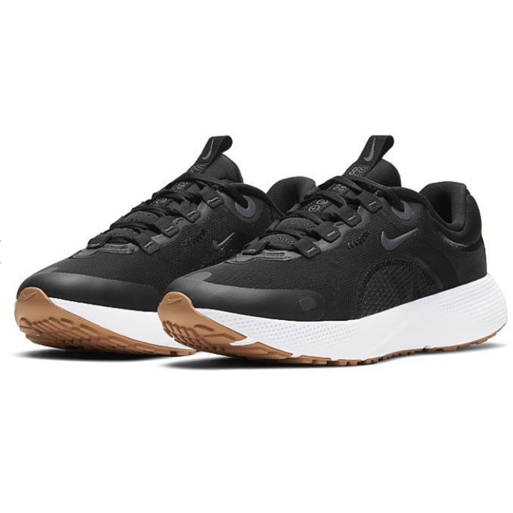 EUC NIKE React Escape RN Running Shoe - Women’s Size 7